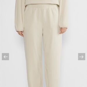 aritzia cream polartec basecamp joggers